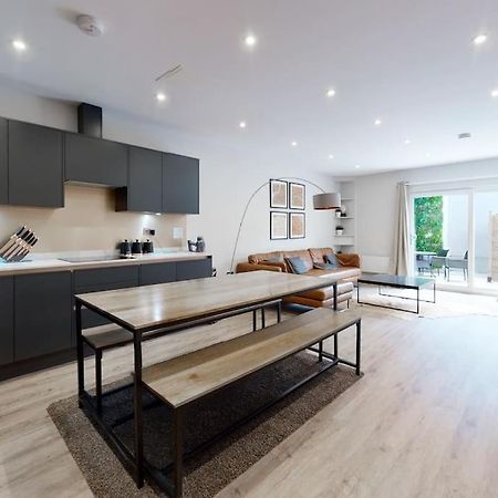 Stylish 2Bed Flat 10Min To Wimbledon Tennis Courts Λονδίνο Εξωτερικό φωτογραφία