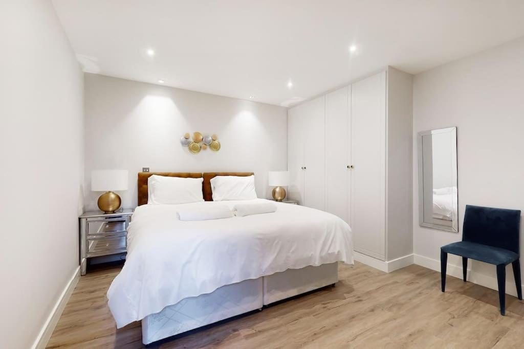 Stylish 2Bed Flat 10Min To Wimbledon Tennis Courts Λονδίνο Εξωτερικό φωτογραφία